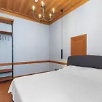 Elegant 4-br City-center With Private Garden Antalya