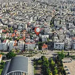 Διαμέρισμα Elegant 4-br City-center With Private Garden